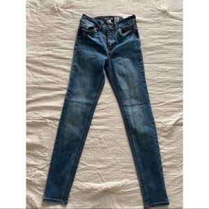 Refuge Rio Midrise Skinny push up Jeans